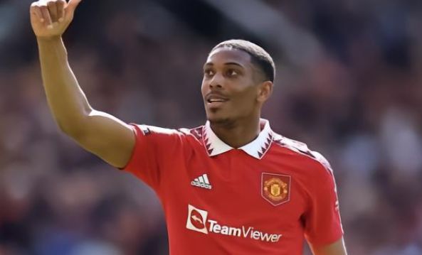 有四个孩子 有四个孩子