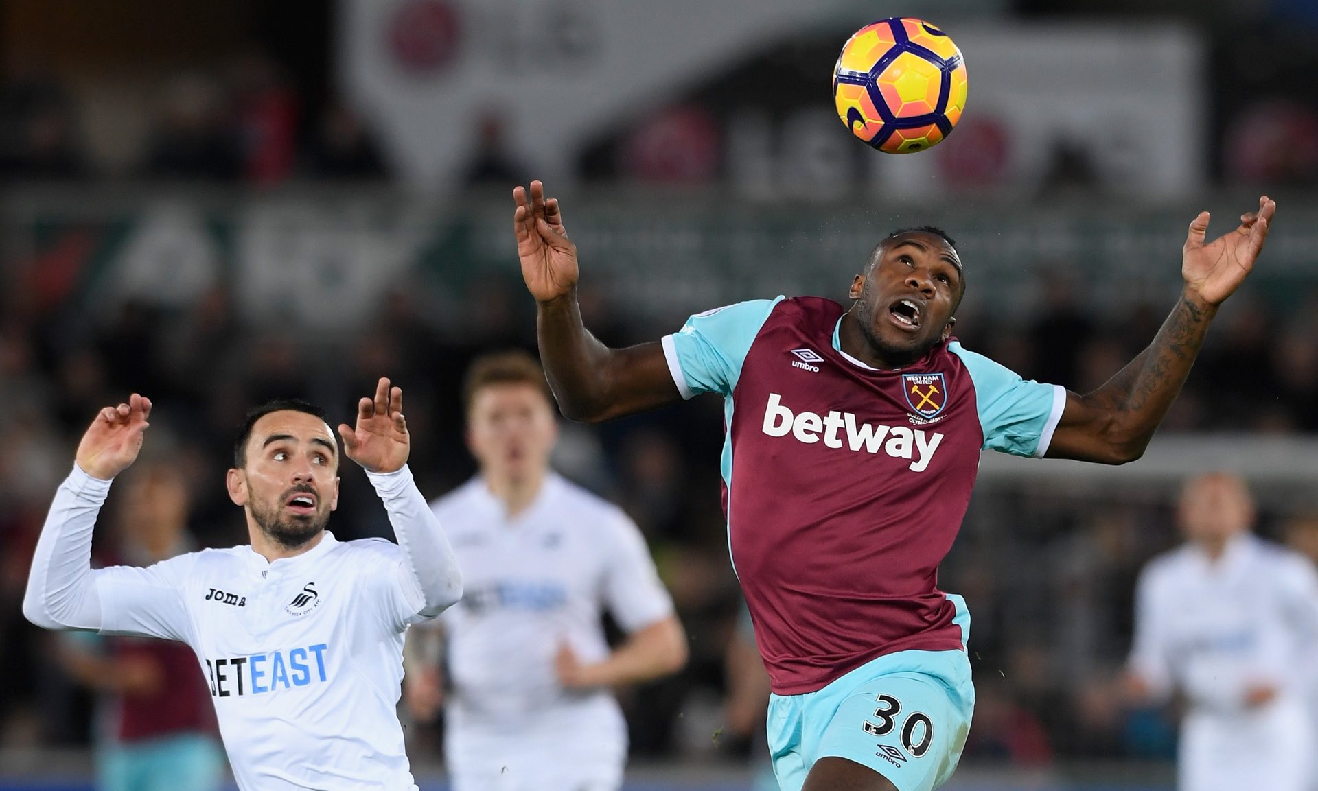 国家队的中 国家队的中